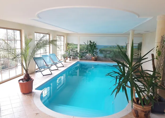 Ein Bett Im Kornfeld - Haus Fernweh - Innenpool Lejlighed Schonfeld (Mecklenburgische Seenplatte)